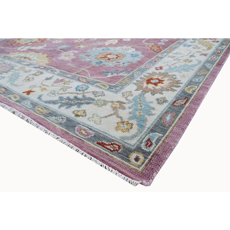 Oriental Area Rug in Ivory, Rectangle 8' x 10'