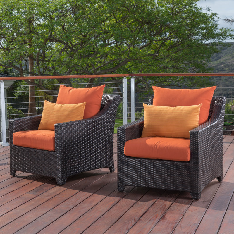 Chaise de patio avec coussins Sunbrella Fionnula, Tissage uni Sunbrella® palette Cayenne