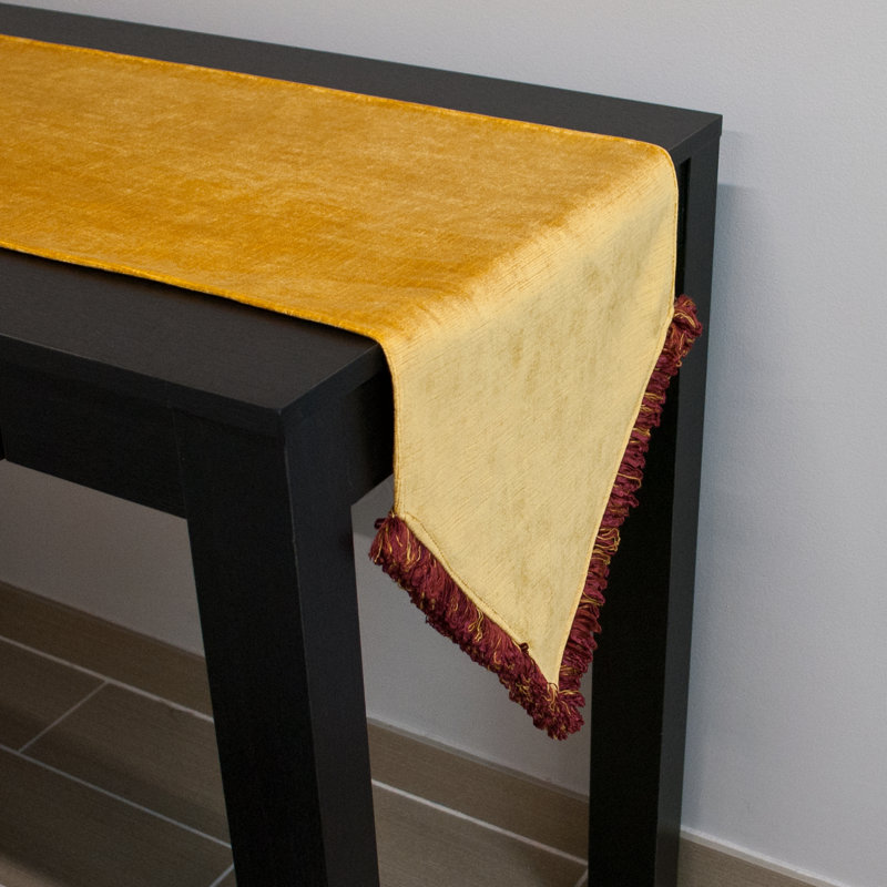 Chemin de table Bellana, L 108 po x l 13 po