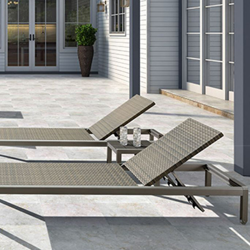 Chaise longue d'extérieur réglable Elegant