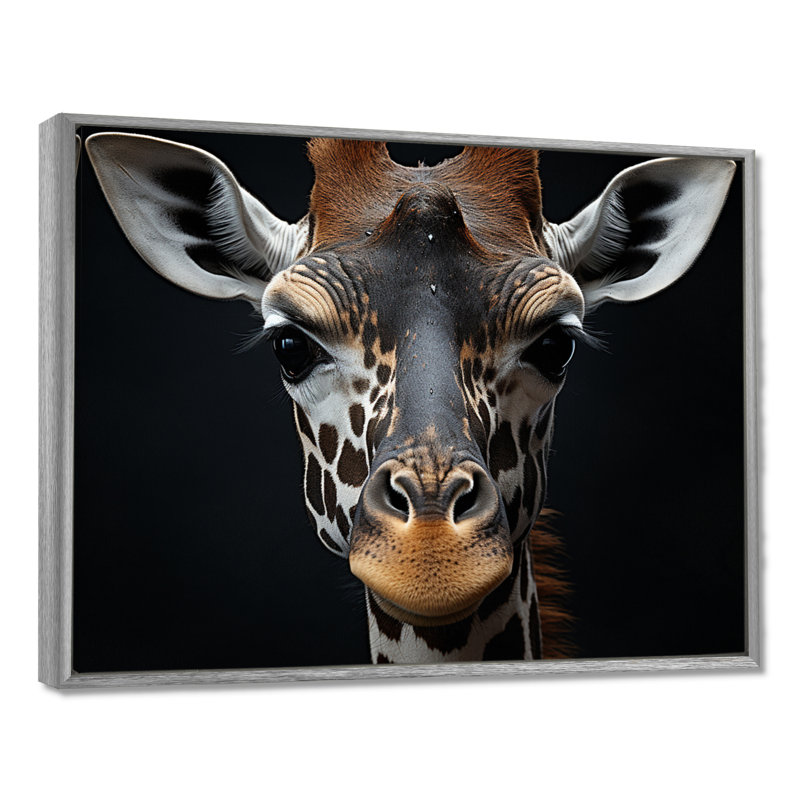 «Black and White Giraffe Portrait I - Giraffe», reproduction d'art sur toile encadrée, H 12 po x l 20 po, Argent argent