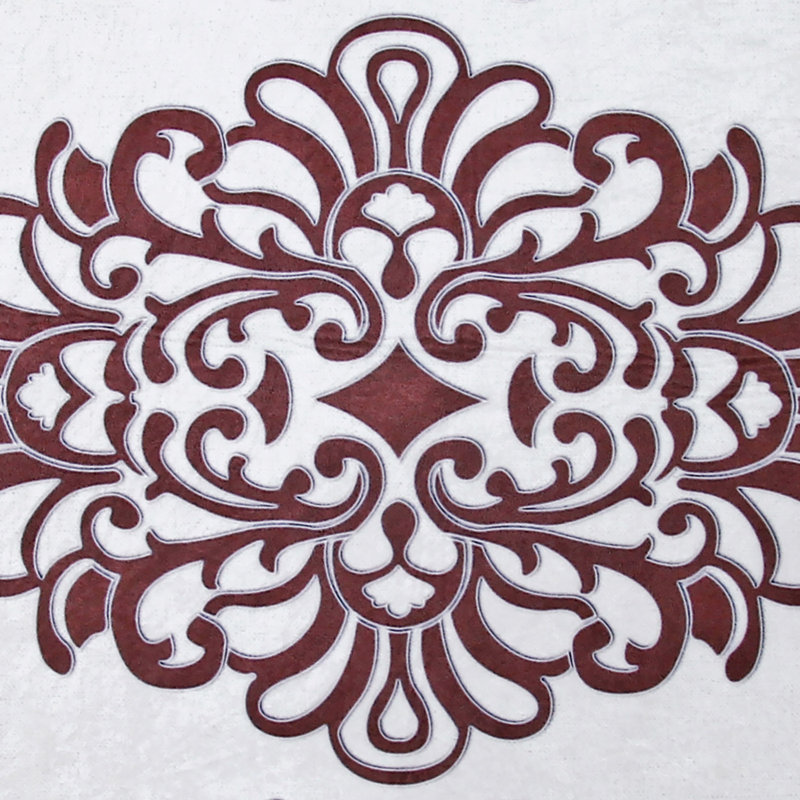 Tapis rouge en polyester tissé à la machine Novelty Stromberg, Nouveauté 3 pi 11 po x 5 pi 11 po