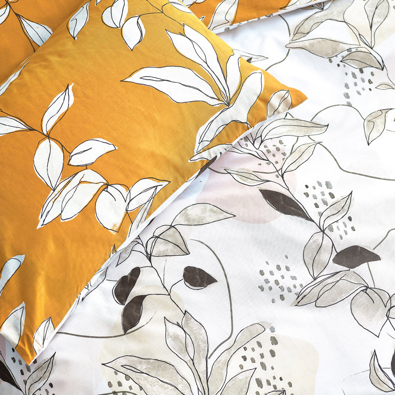 Caliko Cotton Blend Floral Duvet Cover Set with Pillowcases, King Duvet Cover + 2 Standard Pillowcases