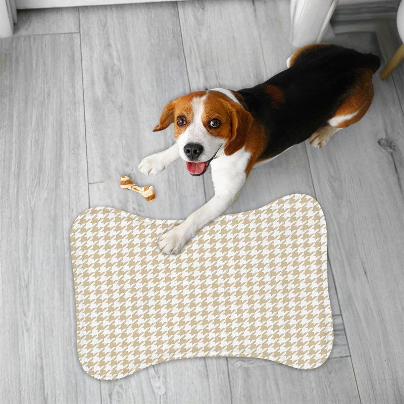 White Beach Sand - 1 Piece Bone Shape Feeding Mat