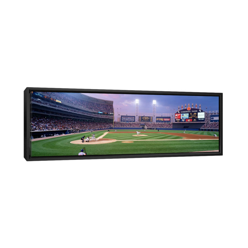 États-Unis, Illinois, Chicago, White Sox, baseball par Panoramic Images, H 12 po x l 36 po x P 1,5 po, Toile avec cadre noir