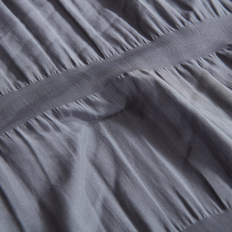 Full Gray Microfiber Seersucker Comforter Set with Shams