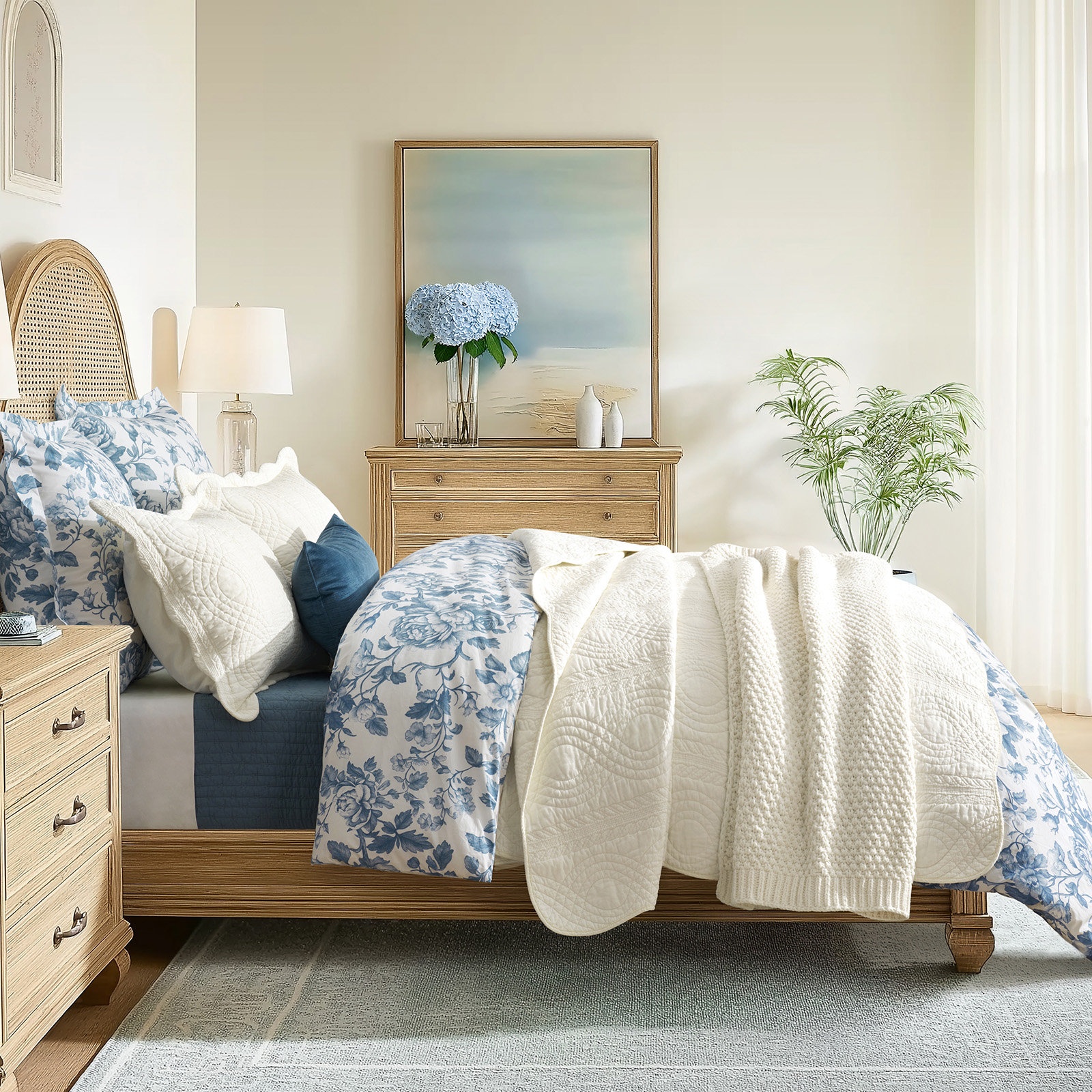 Cotton Quilt Set, Ivory White, King Quilt + 2 King Shams