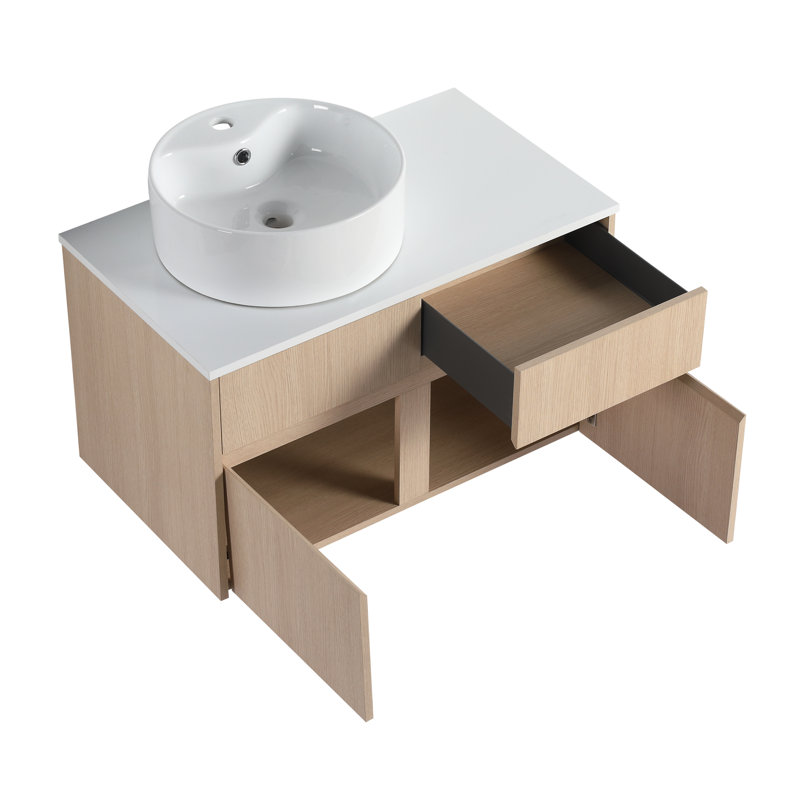 Meuble-lavabo mural 32 po avec vasque en céramique et portes à fermeture en douceur Waverly, White Oak