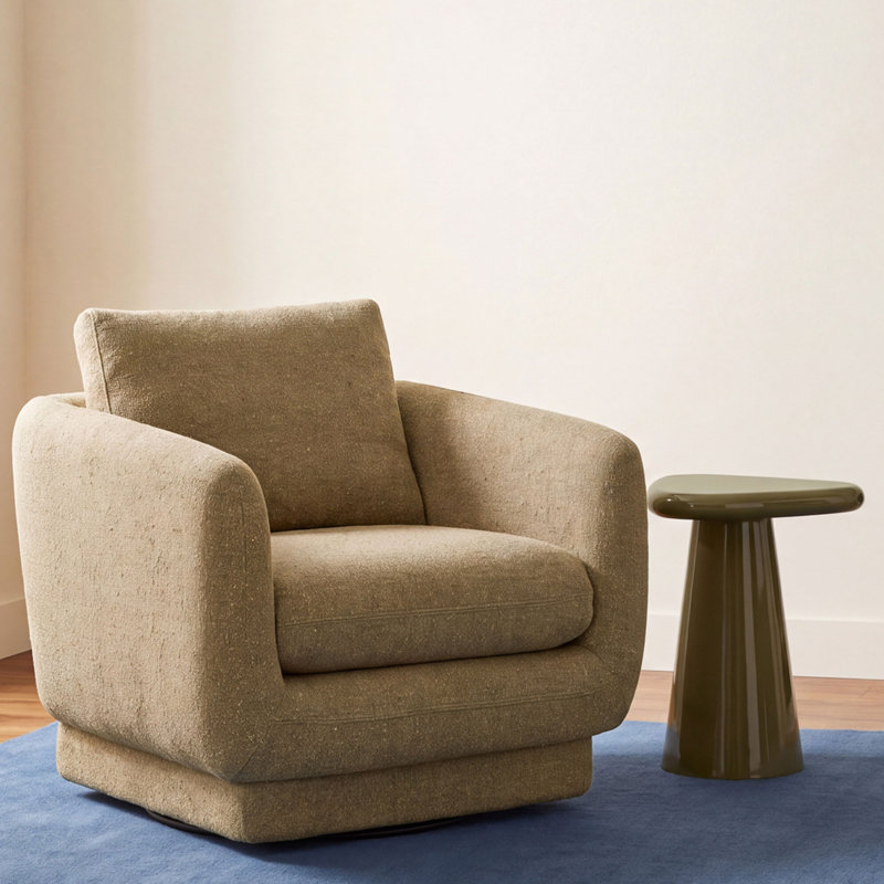 Grady Chair