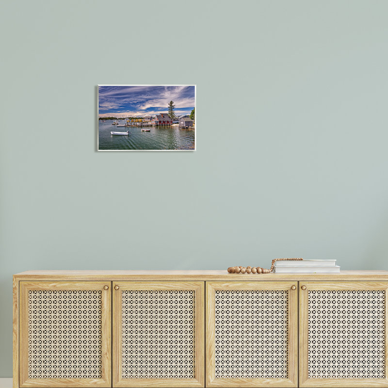 «Seaside Marina Boat Harbor Floater» par Rick Berk, H 10 po x l 15 po x P 0,5 po, Bois