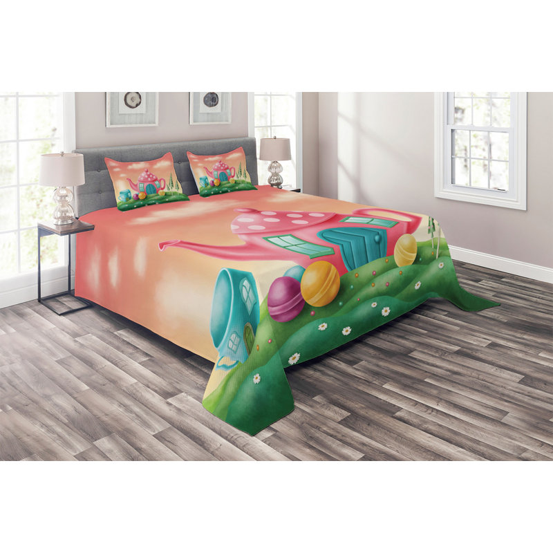 Fantasy Polyester Coverlet, King Bedspread + 2 Shams