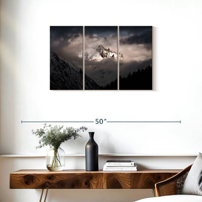 Alvord Kabardino-Balkaria At Night, 20" H x 33" W