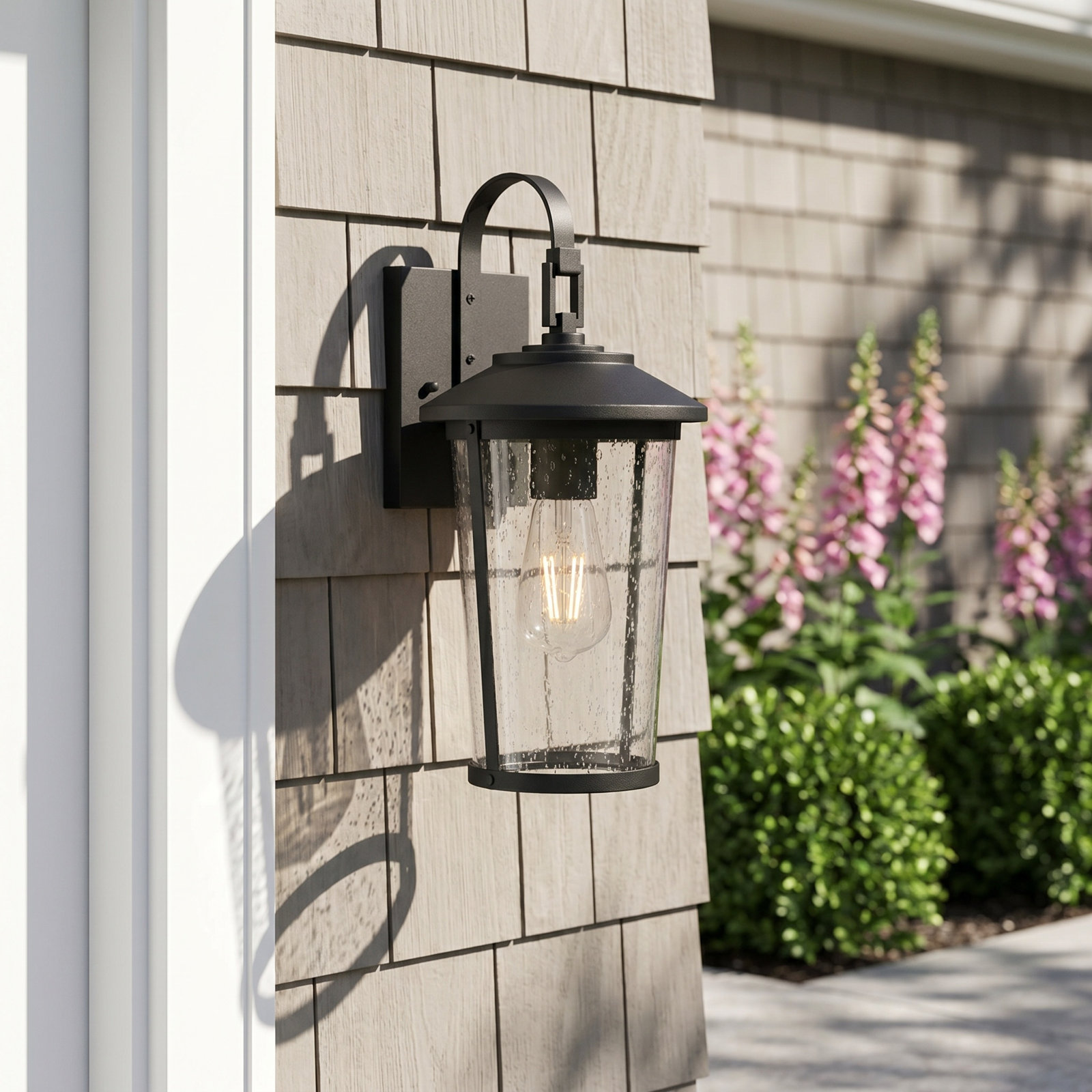 Single Light Outdoor Wall Light