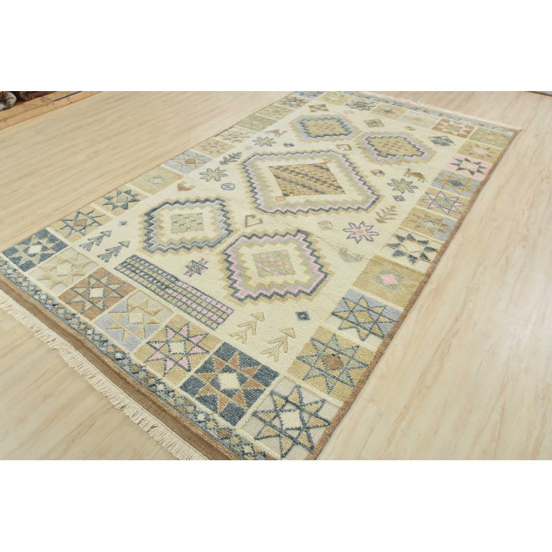 Tapis ivoire en laine noué à la main de conception unique 6 pi 3 po x 10 pi 11 po Gaber