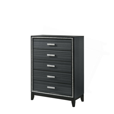 Commode au fini noir patiné