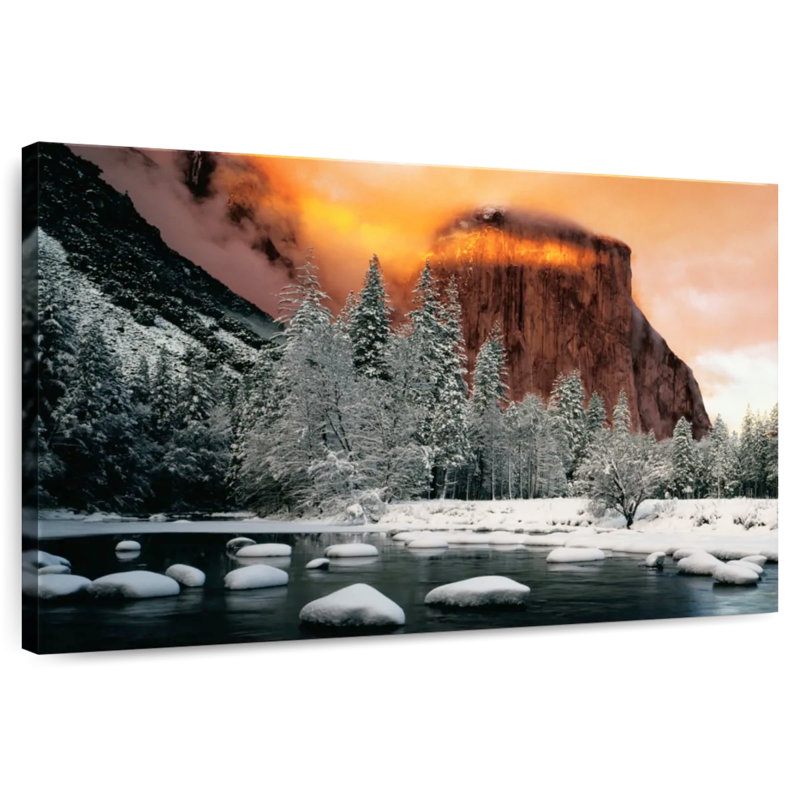 Alvord El Capitan Mountain Winter Glow, H 26 po x l 39 po