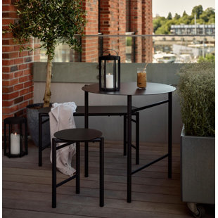 DISC Outdoor Table