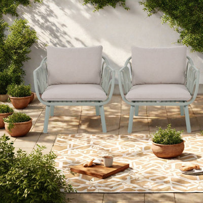 Confortable ensemble de 2 chaises de salle à manger de patio, en PP et en fer pour la maison