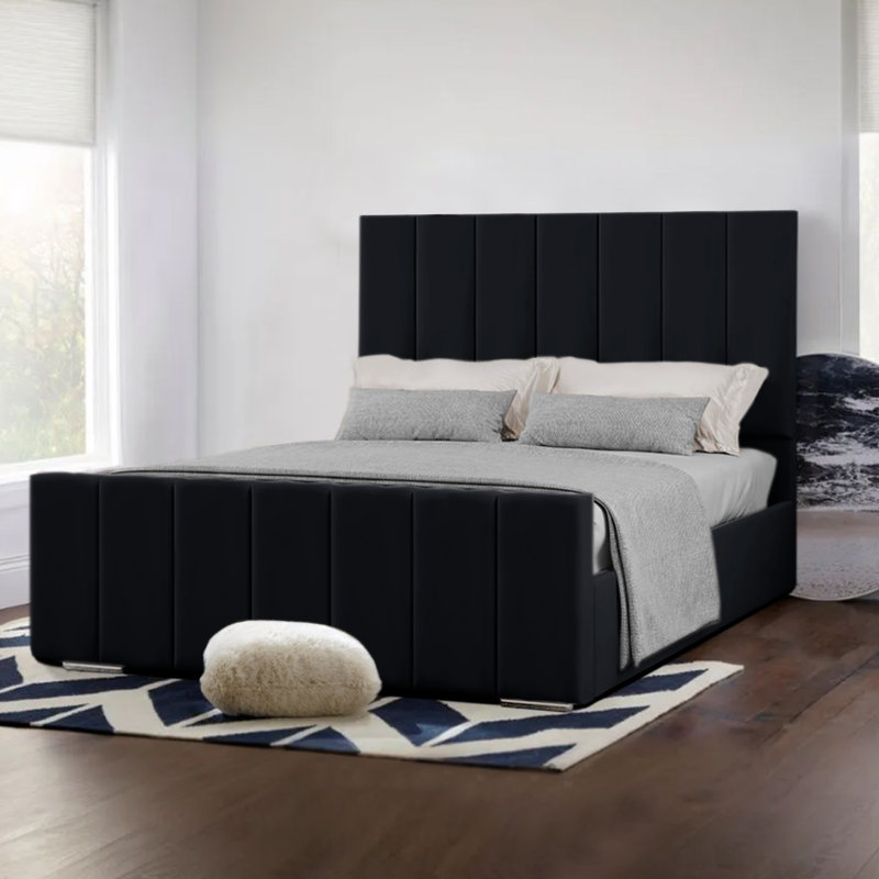 Upholstered Bed, Black, Kingsize (5')