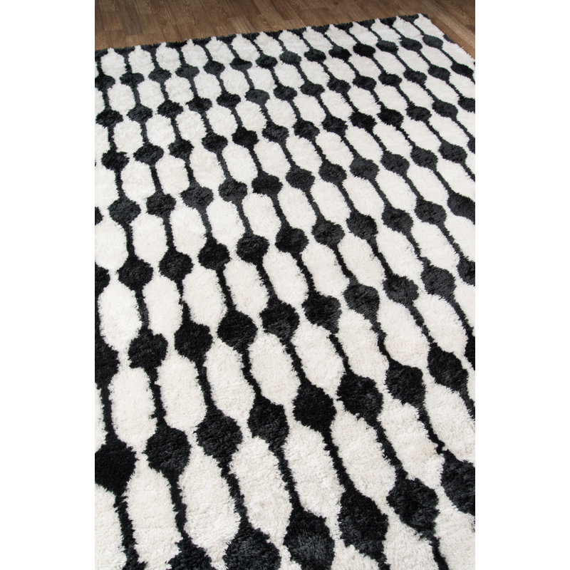 Tapis géométrique noir / ivoire fait à la main, Rectangle 7 pi 6 po x 9 pi 6 po