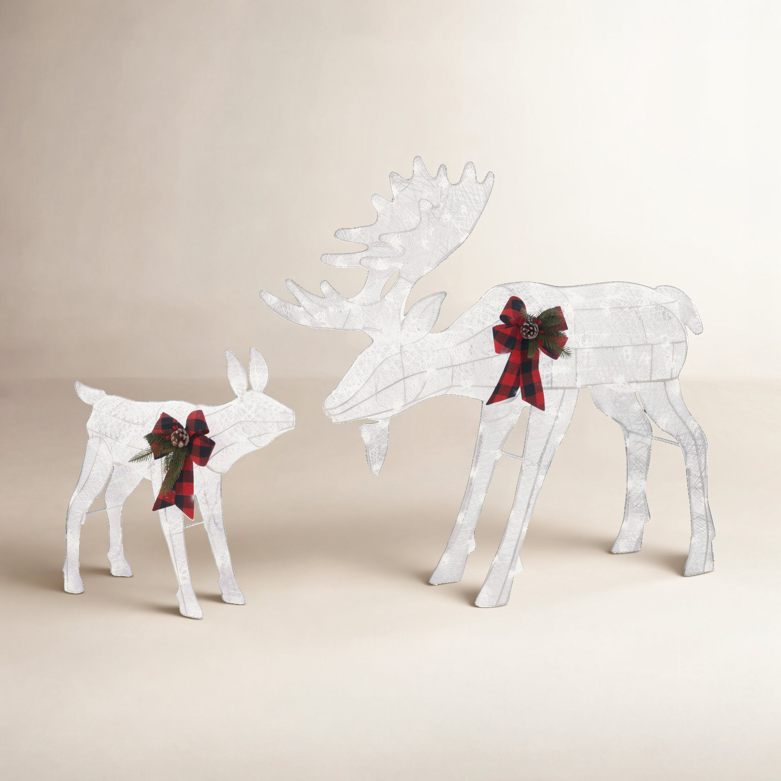 Jalyrica Lighted Moose Family Set, White
