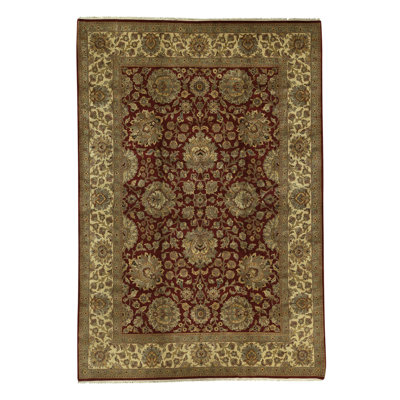 Royal Crown Magnolia Wool Oriental Area Rug