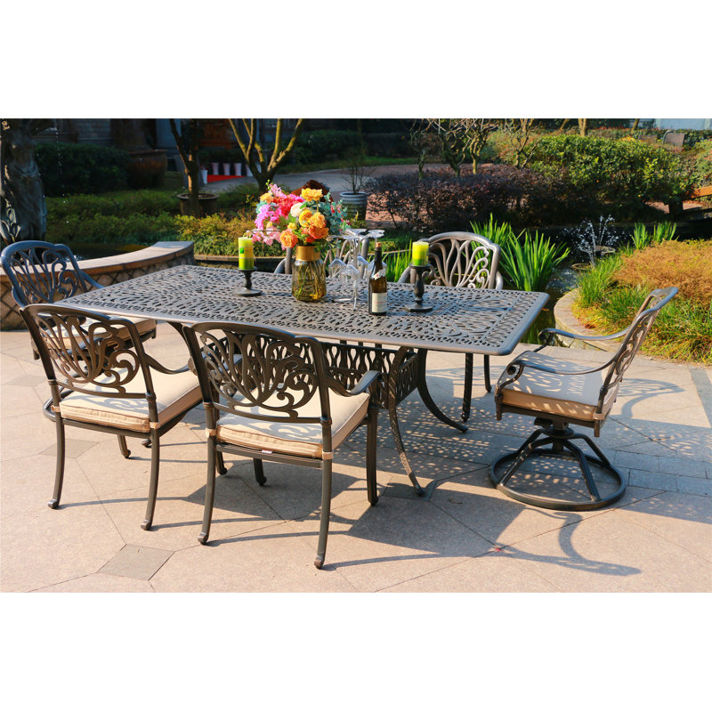 Ensemble de salle à manger rond en aluminium pour 4 personnes avec coussins Sunbrella, Beige