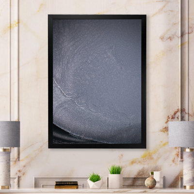 Œuvre d'art moderne sur toile monochrome dramatique grise