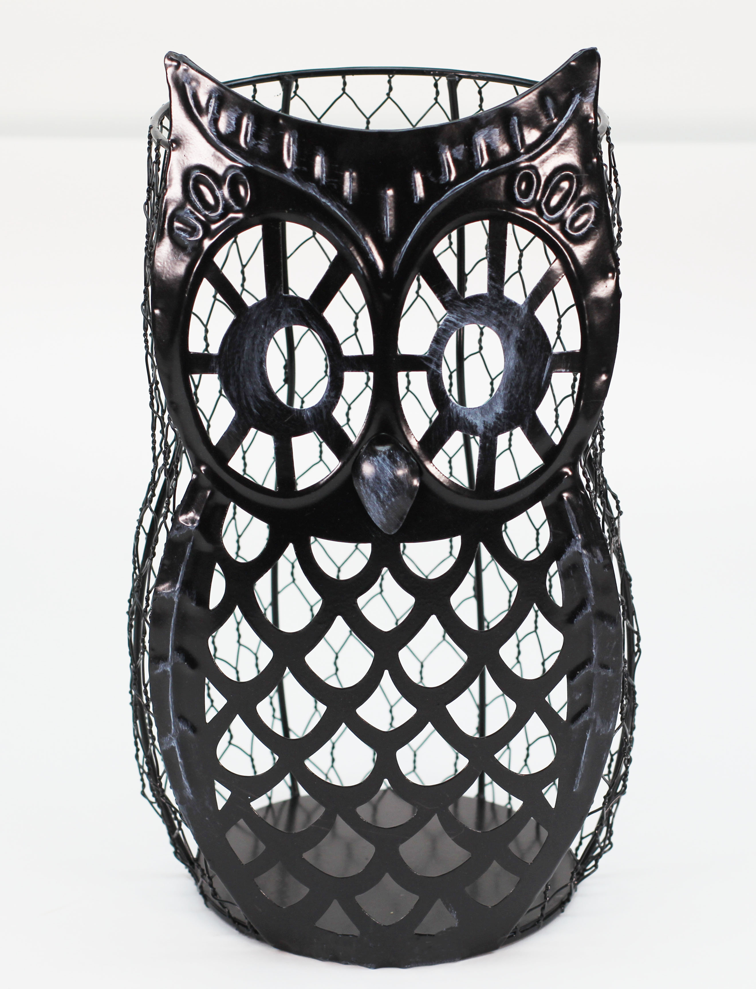 Red Barrel Studio® Owl Wine Cork Holder Wine Decor Holds Tons Of Wine