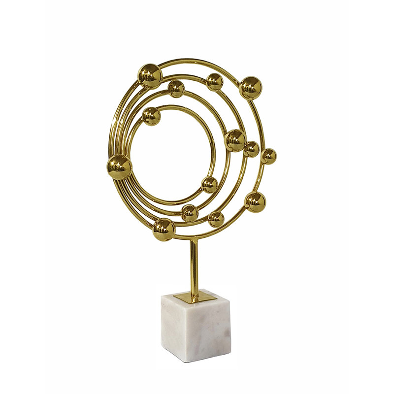 Galaxie statuaire, H 17,8 po x l 11,5 po x P 3,3 po, Crème / doré