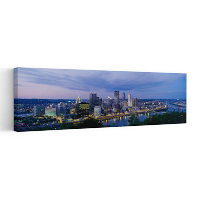 Bâtiments illuminés la nuit, rivière Monongahela, Pittsburgh, Pennsylvanie, États-Unis, art contemporain abstrait, art mural de la ville