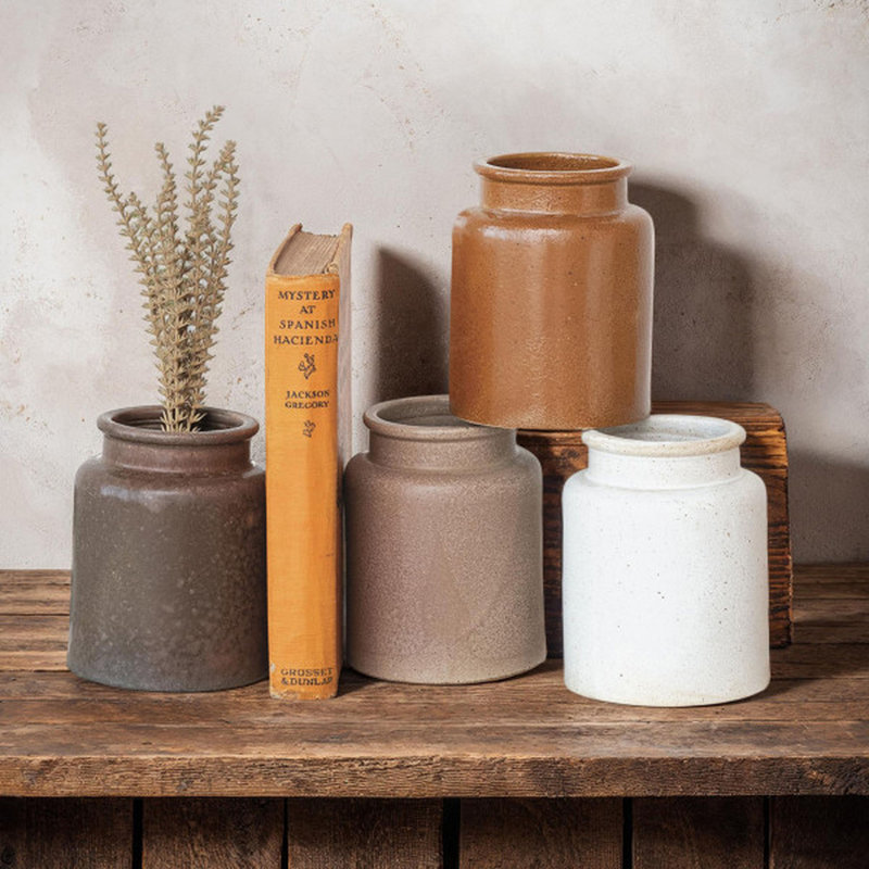 Pots en grès rustique à glacis réactif