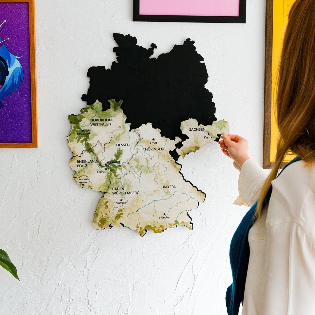 Map Wall Décor