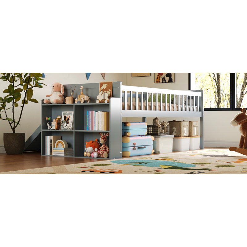 Structure de lit simple avec tablette de rangement, structure de lit en bois avec glissoire et échelle, lit plateforme simple avec garde-corps