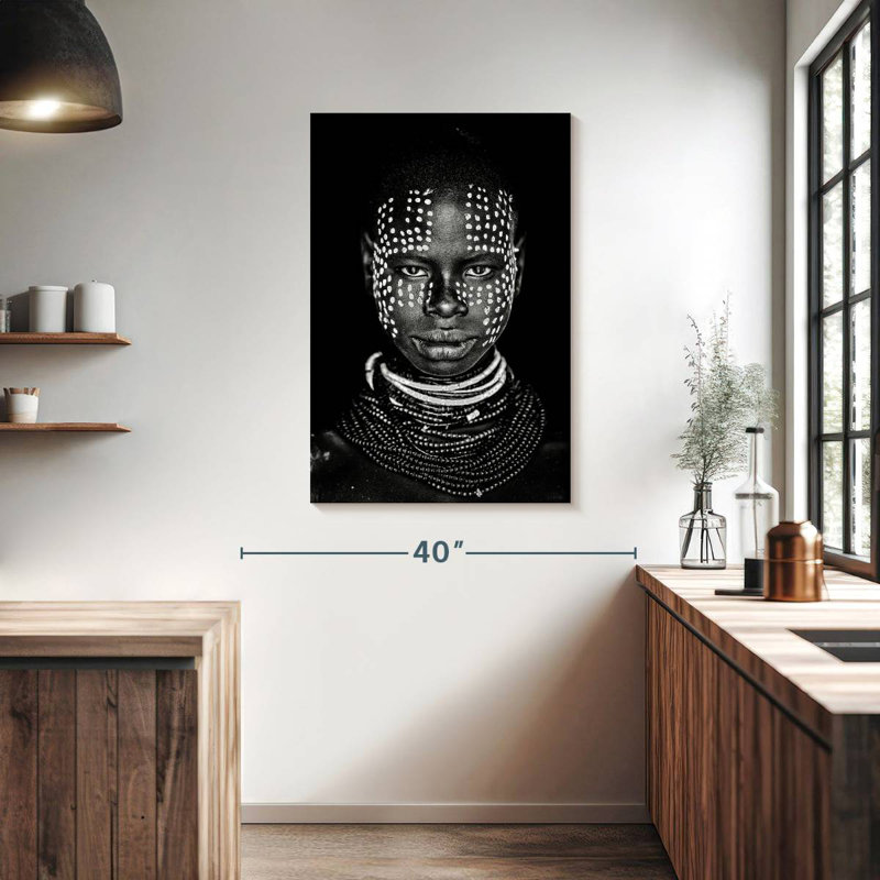 Leisha Karo Woman, 39" H x 26" W