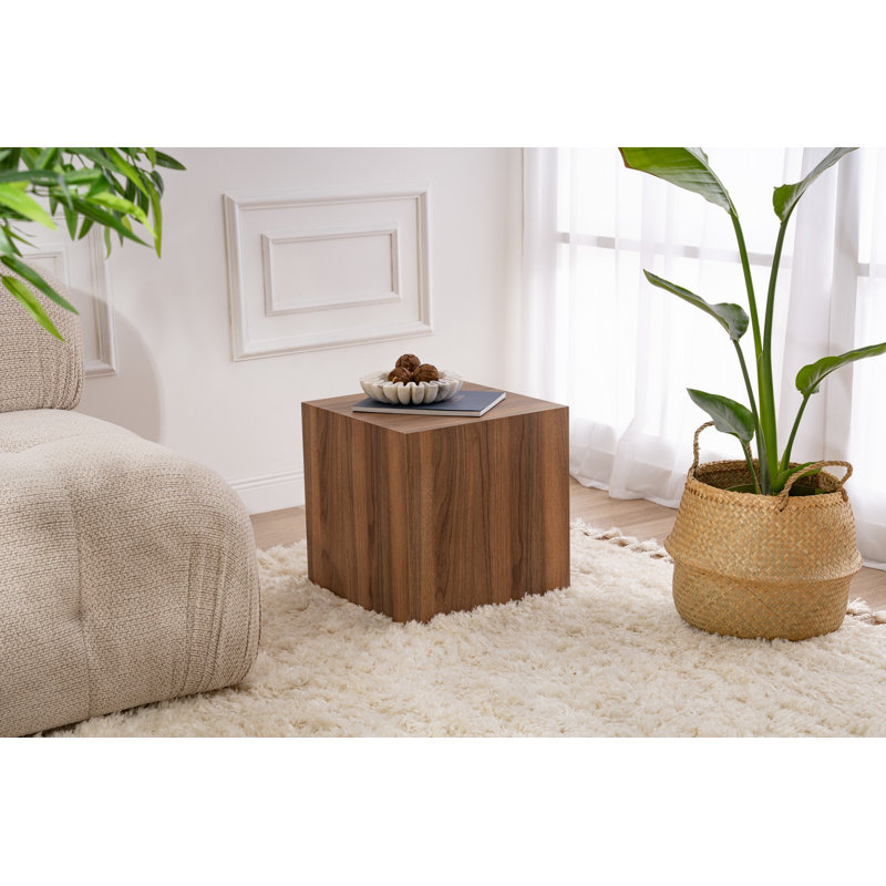 Table d'appoint moderne en noyer de 17,7 po x 19,7 po x 17,7 po Chrisina | 100% panneau de fibres à densité moyenne avec une épaisseur de 0,7 pouce | Conception élégante de couleur unie, parfaite pour le salon ou la chambre à coucher | Mobilier durable et élégant pour les espaces contemporains