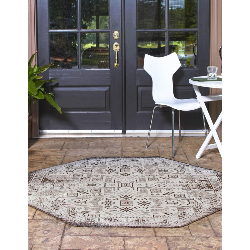 Tapis gris d'extérieur Chand, Octogone 7 pi 10 po