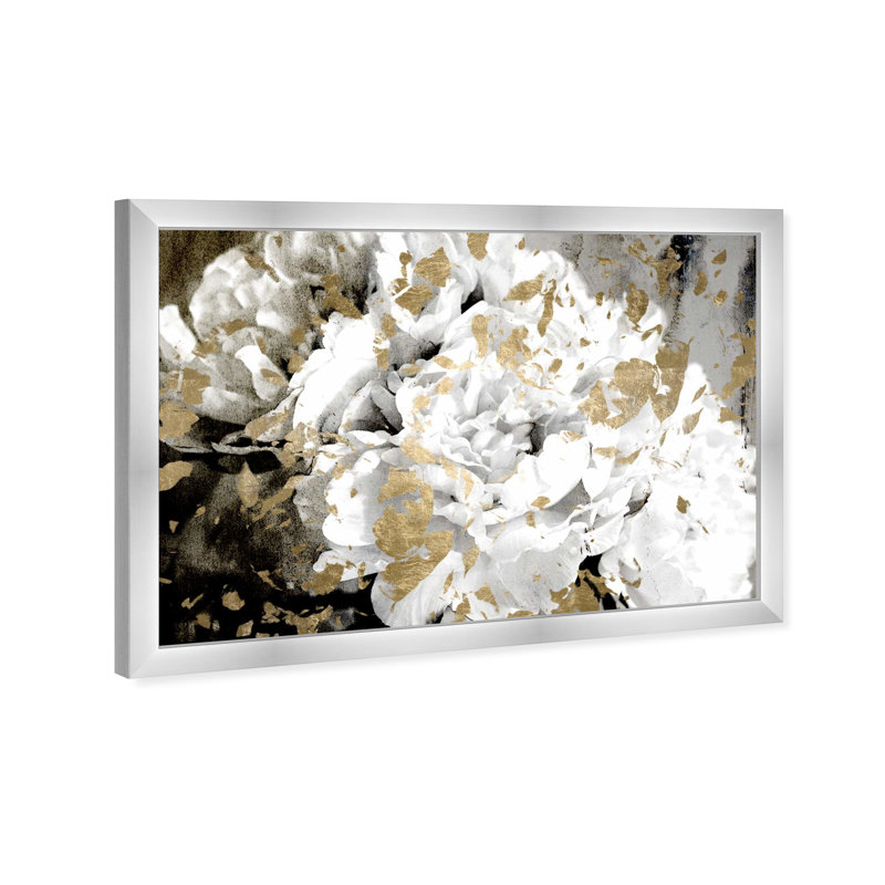 Fleur de gardénia blanche en or - peinture moderne glamour pour le salon, H 22 po x l 32 po, Cadre argenté