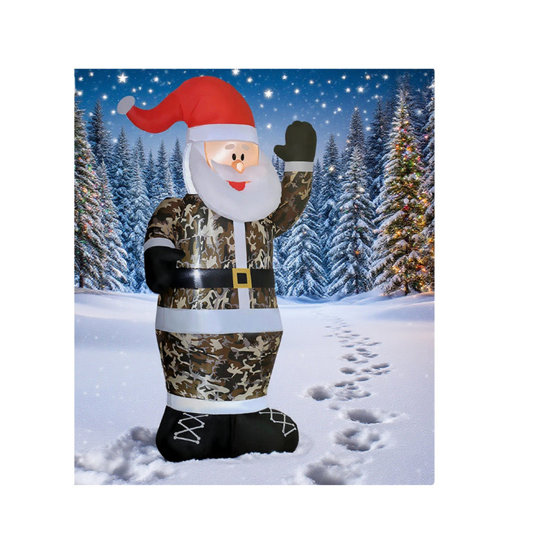 Père Noël portant un camouflage