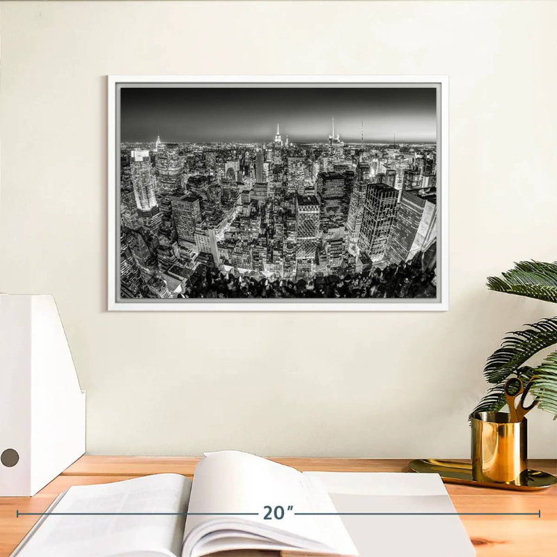 Manhattan en monochrome, 13 po x 9 po, Cadre flottant blanc