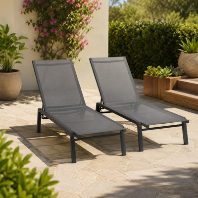 Set of 2 Outdoor Chaise Lounge Chairs, Adjustable Patio Reclining Lounge Chairs with Textilene Mesh & Steel Frame, All-Weather Sunbathing Chairs for Poolside, Garden, Beach & Backyard