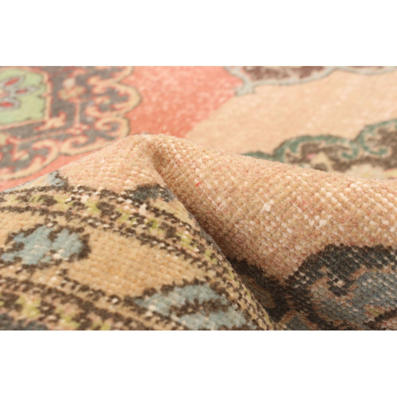 Tapis rouge clair Croff 4 pi 8 po x 12 pi 11 po Croff
