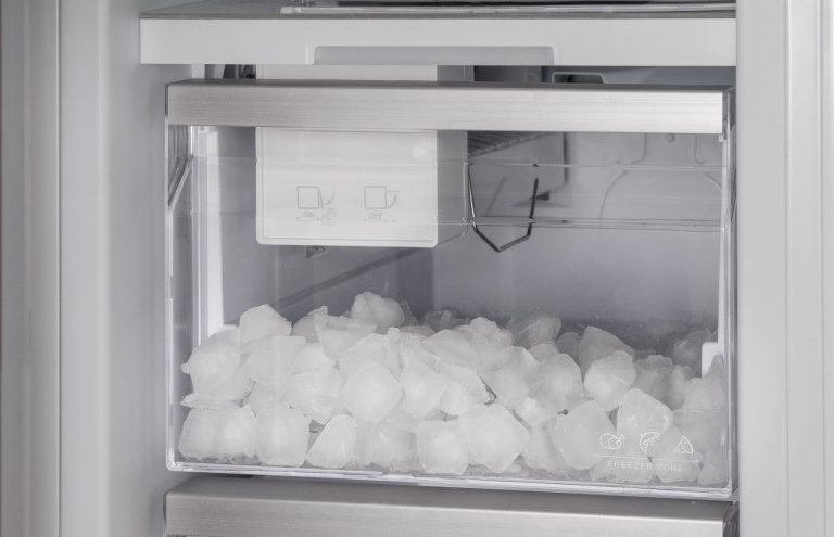 24" Built-In Freezer Column - Panel Ready - With Ice Maker (V Trim)