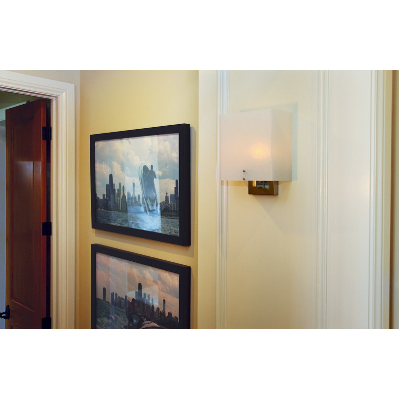 Zen 1 - Light LED Armed Sconce, Bronze