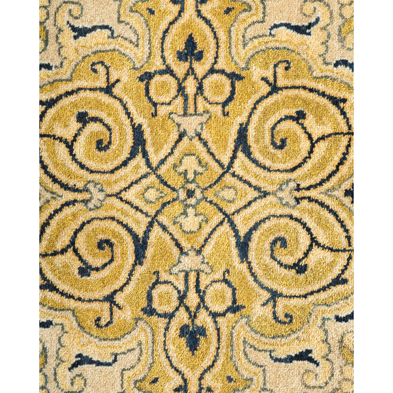 Classic One-of-a-Kind 6' 1" X 9' 2" Hand Knotted Area Rug