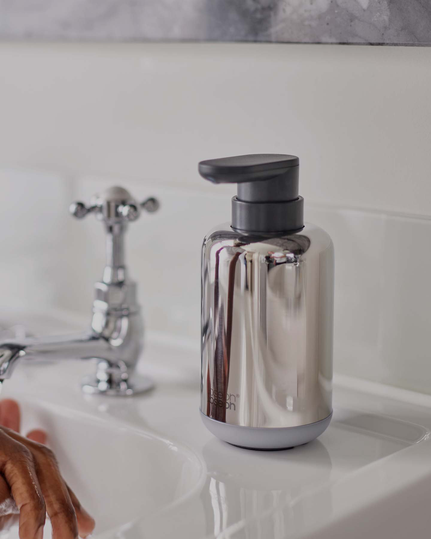 https://assets.wfcdn.com/im/84761643/compr-r85/2401/240155031/easystore-luxe-stainless-steel-bathroom-soap-dispenser.jpg