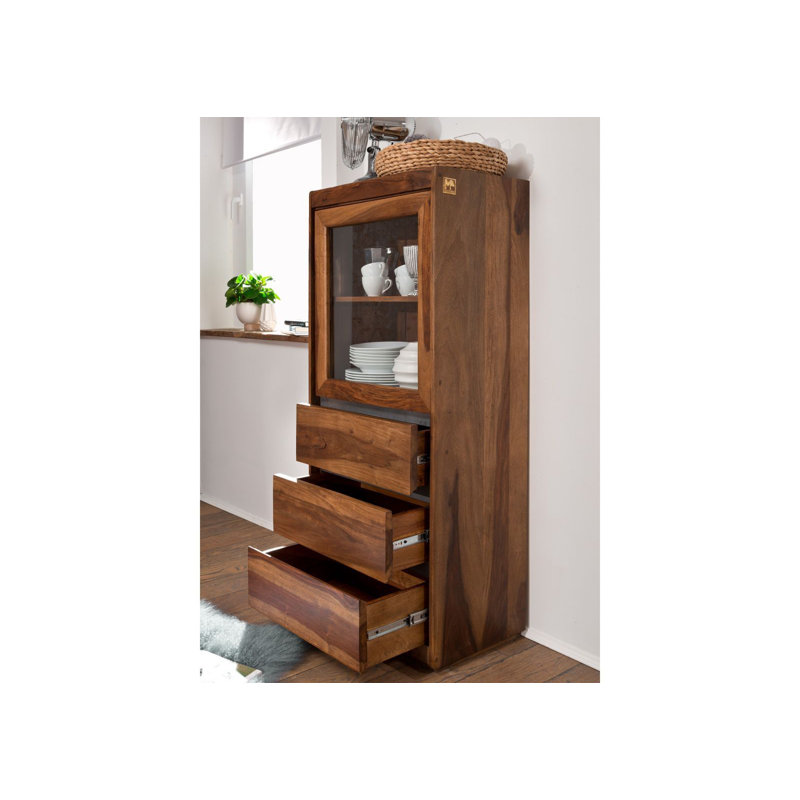 Sydney Display Cabinet, Unique noble