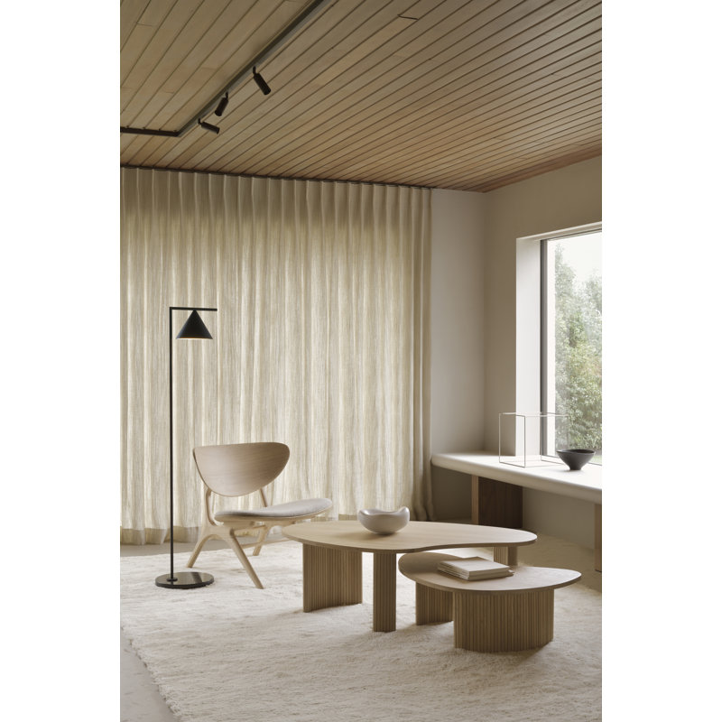 Eye Lounge Chair Chair with Ottoman