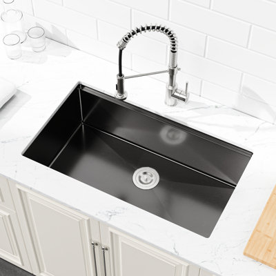 Évier de cuisine encastré noir en acier inoxydable 30 po x 19 po, avec finition et panier coulissant, évier 30 po x 19 po, passoire
