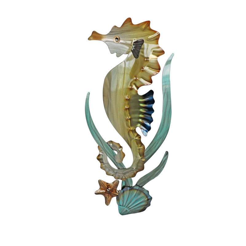 Seahorse facing left head up